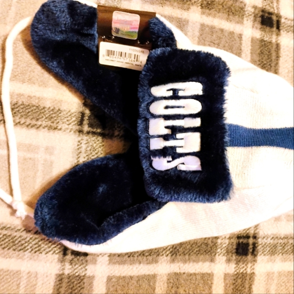 New Era Indianapolis Colts Helmet Beanie new
